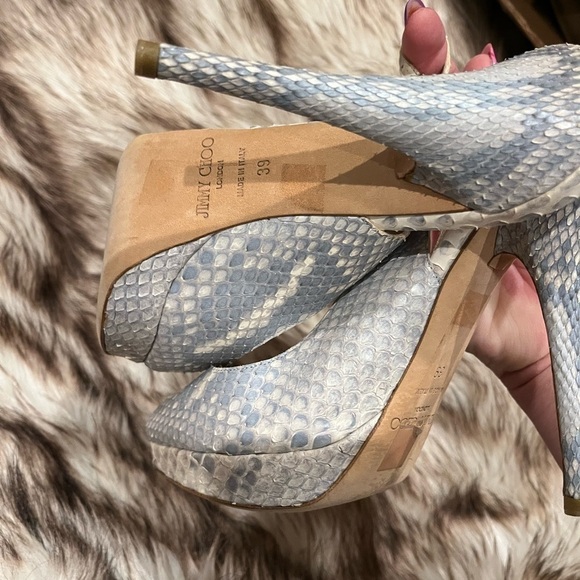 Jimmy Choo | FROSTED PYTHON WHITE Peep Toe Stilettos | Size 39 | 9.5 - Picture 9 of 10